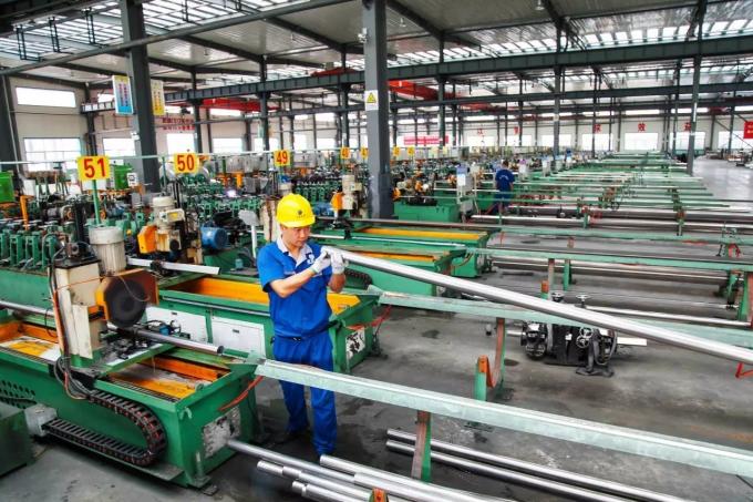 রেফ্রিজারেশনের জন্য তামা নিকেল পাইপ C30600 90/10 70/30 কাস্টমাইজড আকার 12