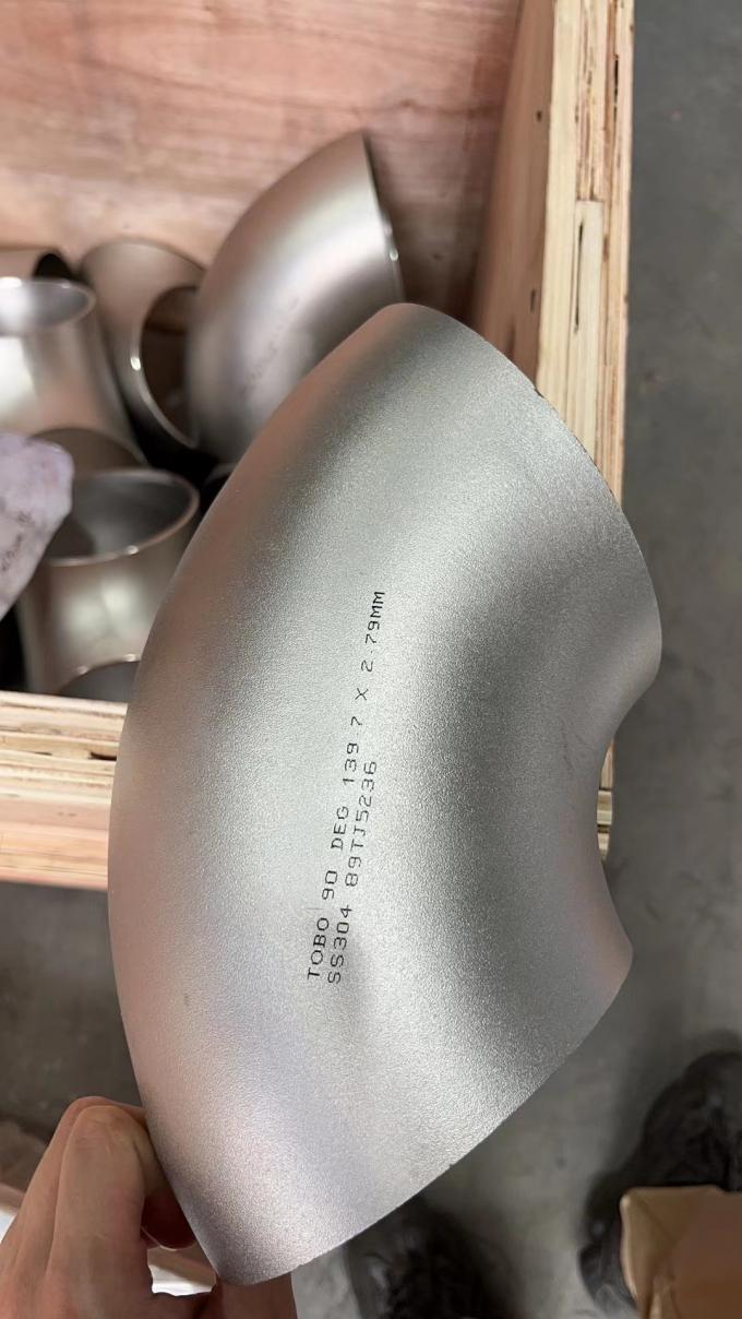 TOBO উচ্চ চাপ পাইপিং এবং শিল্প অ্যাপ্লিকেশন জন্য বাঁকা তামা পাইপ ক্যাপ 14